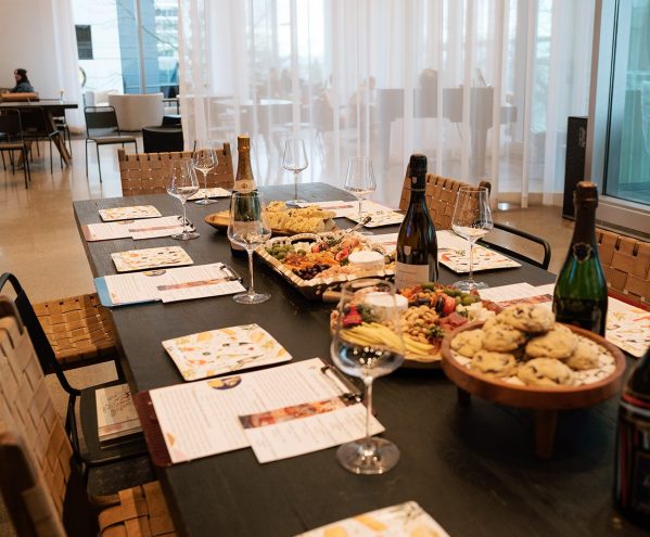 Kat - Ebony & Ivory THE LOVE BOMB - OLD, FINE & RARE CHAMPAGNE